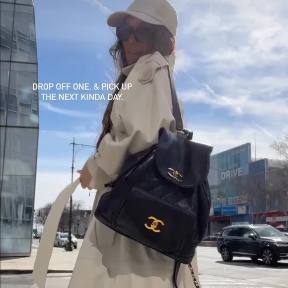 Chanel Vintage Quilted CC Black Lambskin Backpack - Picture 2 of 14